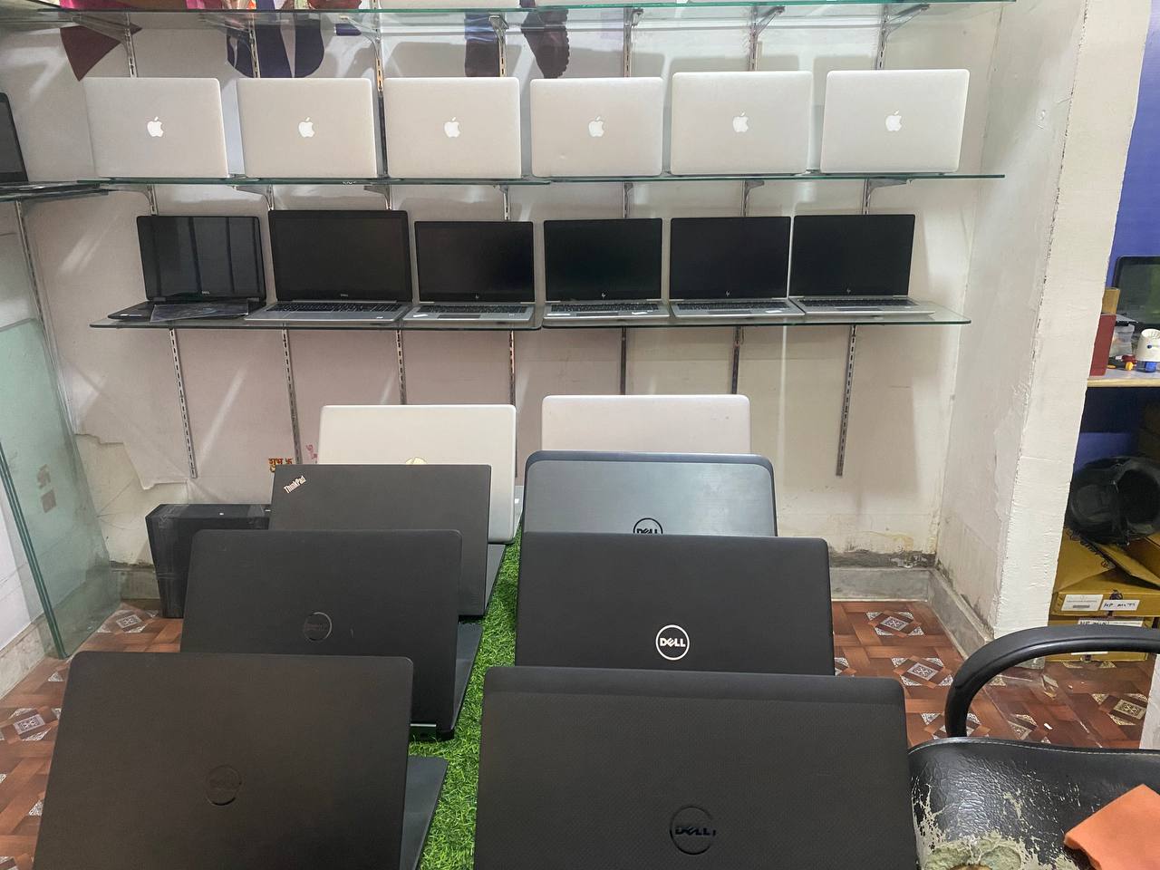 Om Lappy Store Product